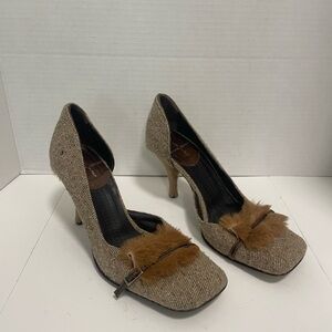 Size 36 1/2 Dusica Dusica Chic Brown Tweed Women's Heels with Fur Detail